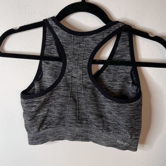 Diadry sports bra - Picture 2 of 2